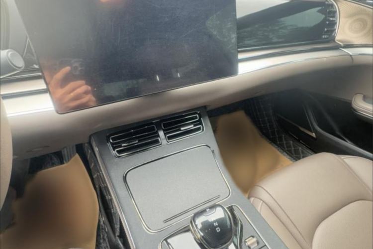Used BYD Han 2020 EV Long-Range Luxury Model Interior 2