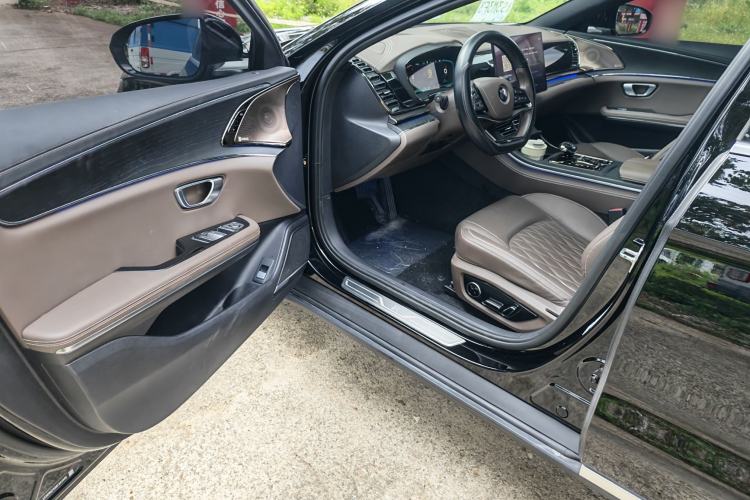 Used BYD Han 2020 DM Four-Wheel Drive Performance Edition Prestige Model Interior 2