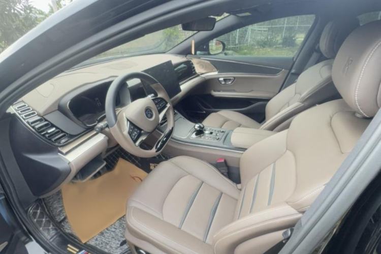 Used BYD Han 2020 EV Long-Range Luxury Model Interior 3