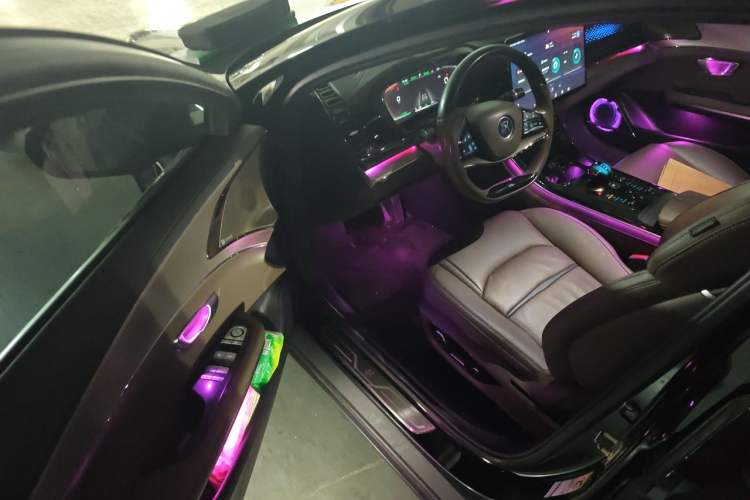 Used BYD Han 2020 EV Long-Range Luxury Model Interior 3
