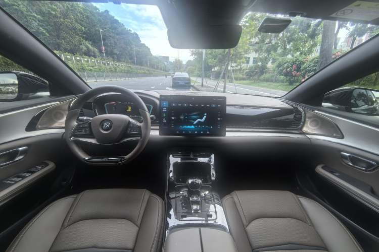 Used BYD Han 2020 DM Four-Wheel Drive Performance Edition Luxury Model Interior 3