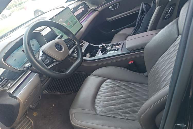Used BYD Han 2020 EV Four-Wheel Drive High-Performance Flagship Model Left Front Seat