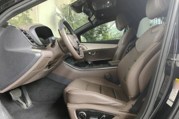Used BYD Han 2020 EV Long-Range Deluxe Model Left Front Seat