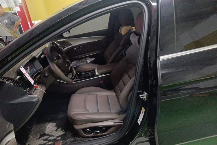Used BYD Han 2020 DM Four-Wheel Drive Performance Edition Luxury Model Left Front Seat