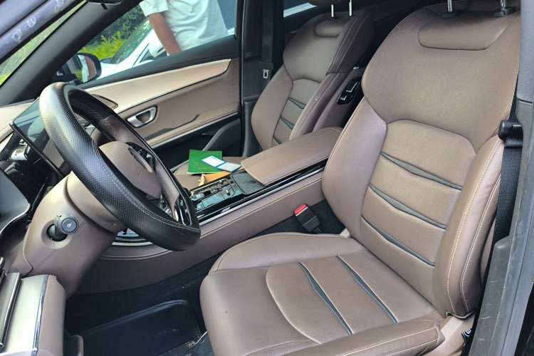Used BYD Han 2020 DM Four-Wheel Drive Performance Edition Luxury Model Left Front Seat