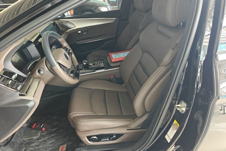 Used BYD Han 2020 DM Four-Wheel Drive Performance Edition Luxury Model Left Front Seat