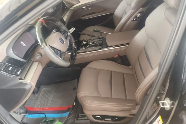 Used BYD Han 2020 DM Four-Wheel Drive Performance Edition Luxury Model Left Front Seat