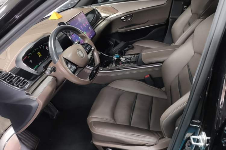 Used BYD Han 2020 DM Four-Wheel Drive Performance Edition Luxury Model Left Front Seat