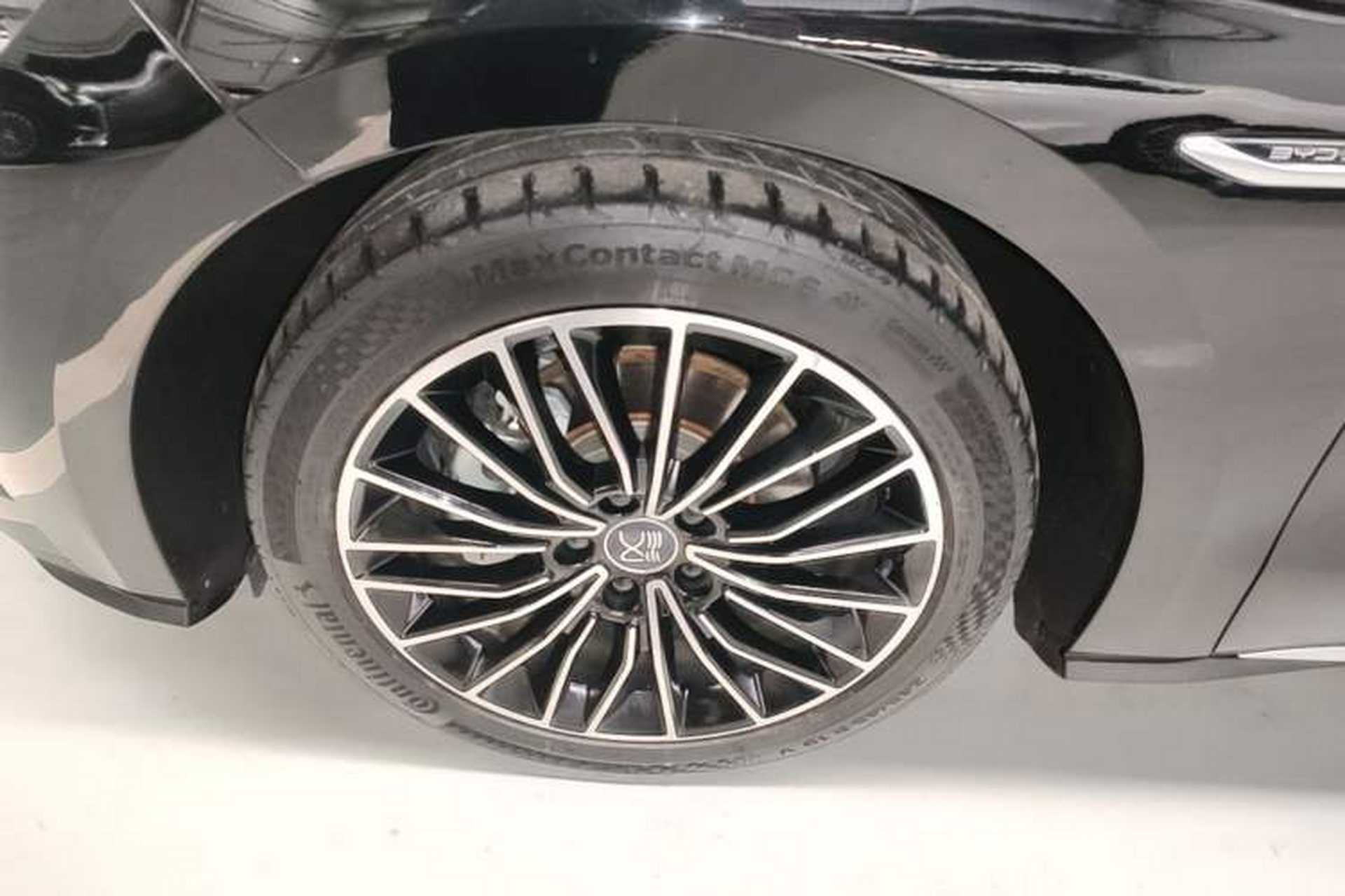Used BYD Han 2020 EV Long-Range Luxury Model Left Front Wheel Hub