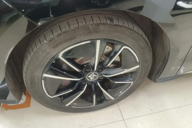 Used BYD Han 2020 EV Four-Wheel Drive High-Performance Flagship Model Left Front Wheel Hub