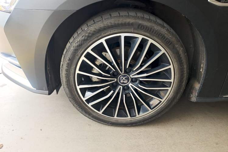 Used BYD Han 2020 DM Four-Wheel Drive Performance Edition Prestige Model Left Front Wheel Hub
