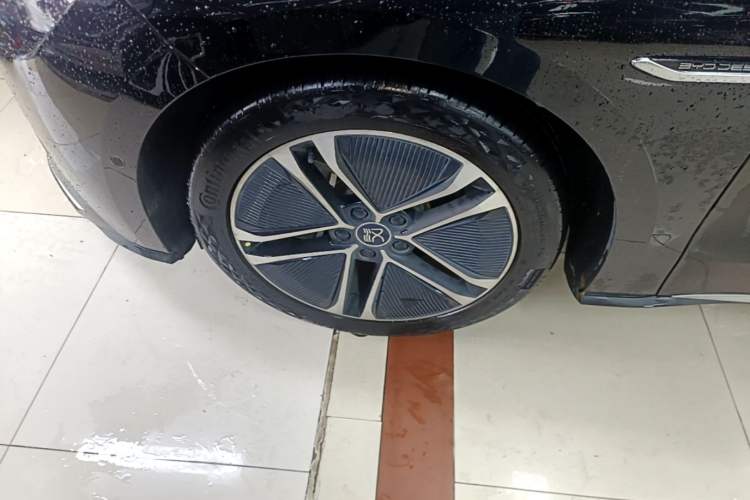 Used BYD Han 2020 EV Long-Range Deluxe Model Left Front Wheel Hub