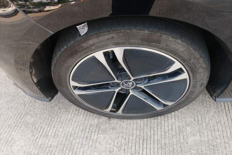 Used BYD Han 2020 EV Long-Range Deluxe Model Left Front Wheel Hub