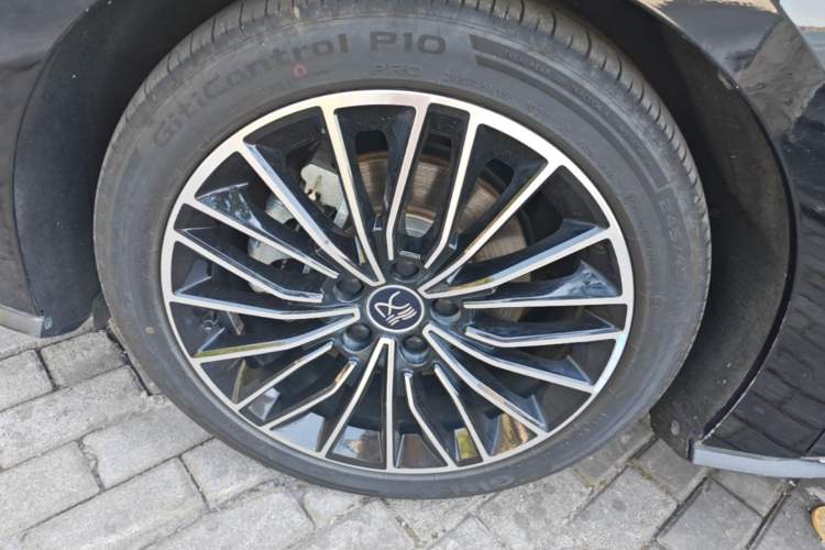 Used BYD Han 2020 EV Long-Range Luxury Model Left Front Wheel Hub