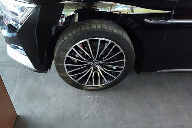 Used BYD Han 2020 DM Four-Wheel Drive Performance Edition Luxury Model Left Front Wheel Hub