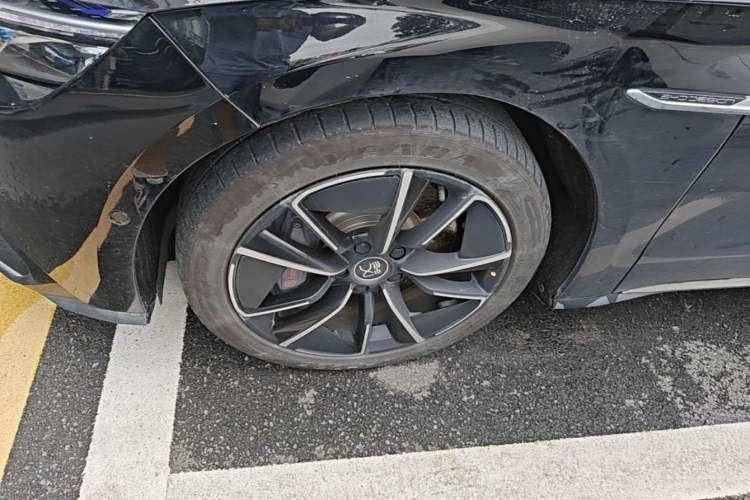 Used BYD Han 2020 EV Four-Wheel Drive High-Performance Flagship Model Left Front Wheel Hub