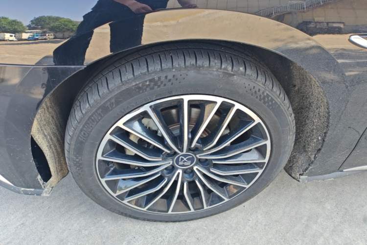 Used BYD Han 2020 DM Four-Wheel Drive Performance Edition Prestige Model Left Front Wheel Hub