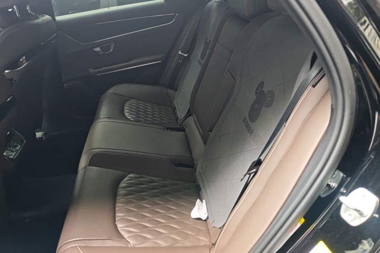 Used BYD Han 2020 DM Four-Wheel Drive Performance Edition Prestige Model Left Rear Seat