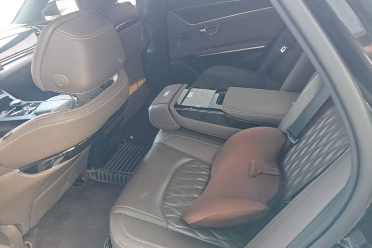 Used BYD Han 2020 EV Four-Wheel Drive High-Performance Flagship Model Left Rear Seat