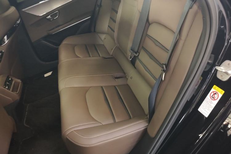Used BYD Han 2020 DM Four-Wheel Drive Performance Edition Luxury Model Left Rear Seat