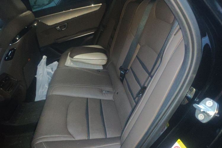 Used BYD Han 2020 DM Four-Wheel Drive Performance Edition Luxury Model Left Rear Seat
