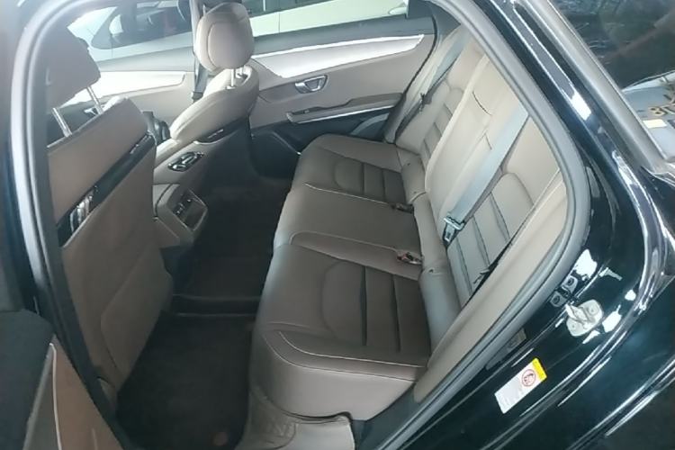 Used BYD Han 2020 EV Long-Range Luxury Model Left Rear Seat