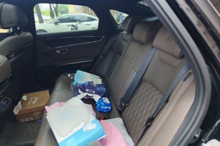 Used BYD Han 2020 DM Four-Wheel Drive Performance Edition Prestige Model Left Rear Seat