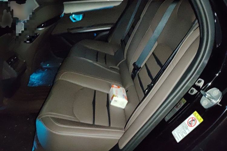 Used BYD Han 2020 DM Four-Wheel Drive Performance Edition Luxury Model Left Rear Seat