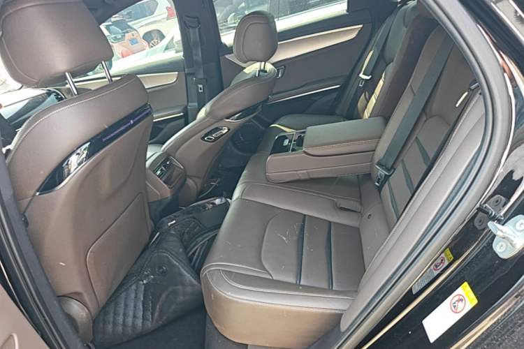 Used BYD Han 2020 DM Four-Wheel Drive Performance Edition Luxury Model Left Rear Seat