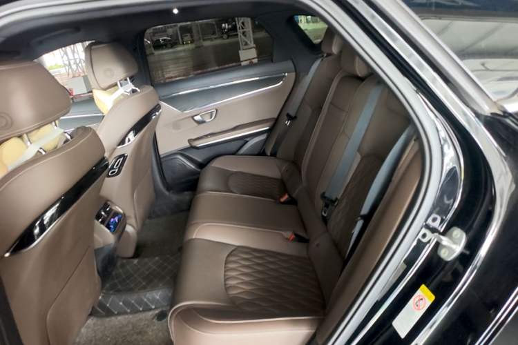 Used BYD Han 2020 DM Four-Wheel Drive Performance Edition Prestige Model Left Rear Seat