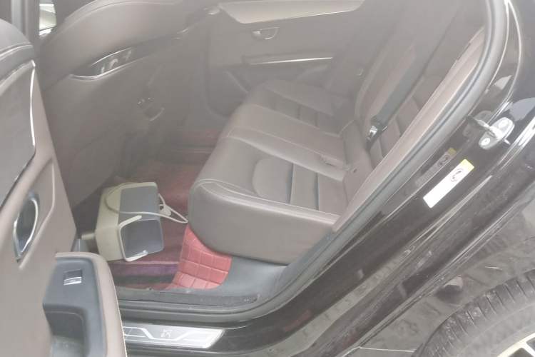 Used BYD Han 2020 DM Four-Wheel Drive Performance Edition Prestige Model Left Rear Seat