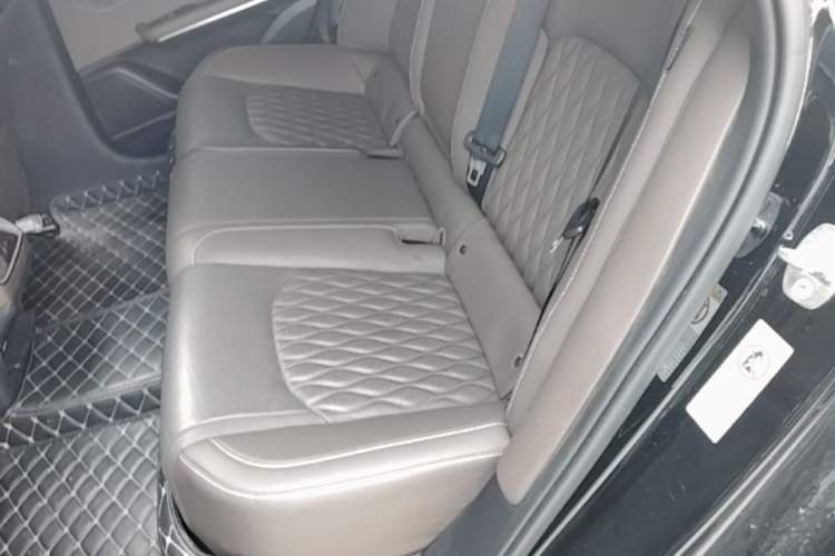 Used BYD Han 2020 EV Long-Range Deluxe Model Left Rear Seat