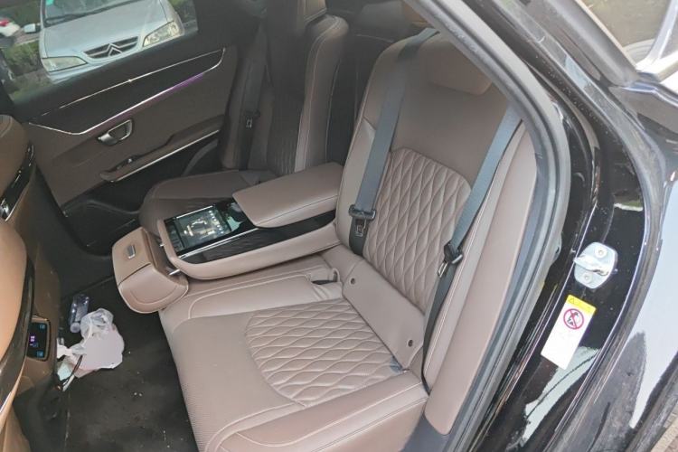 Used BYD Han 2020 EV Four-Wheel Drive High-Performance Flagship Model Left Rear Seat