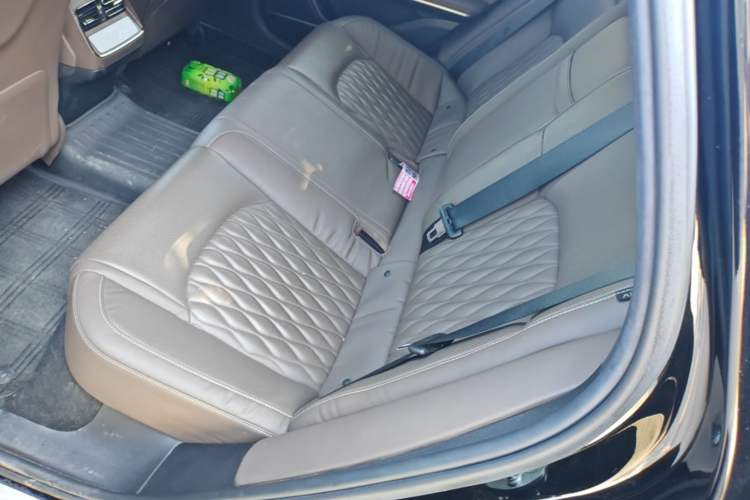 Used BYD Han 2020 DM Four-Wheel Drive Performance Edition Prestige Model Left Rear Seat