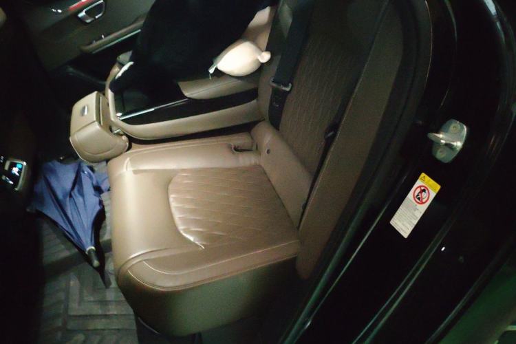 Used BYD Han 2020 EV Four-Wheel Drive High-Performance Flagship Model Left Rear Seat