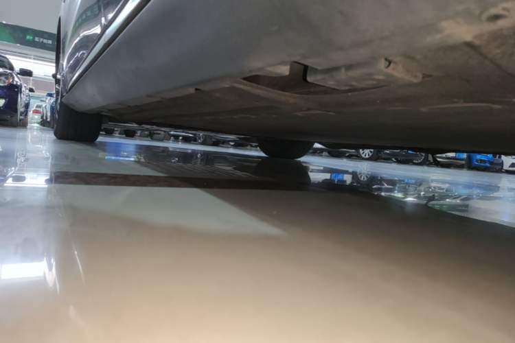 Used BYD Han 2020 EV Long-Range Deluxe Model Left Side Sill