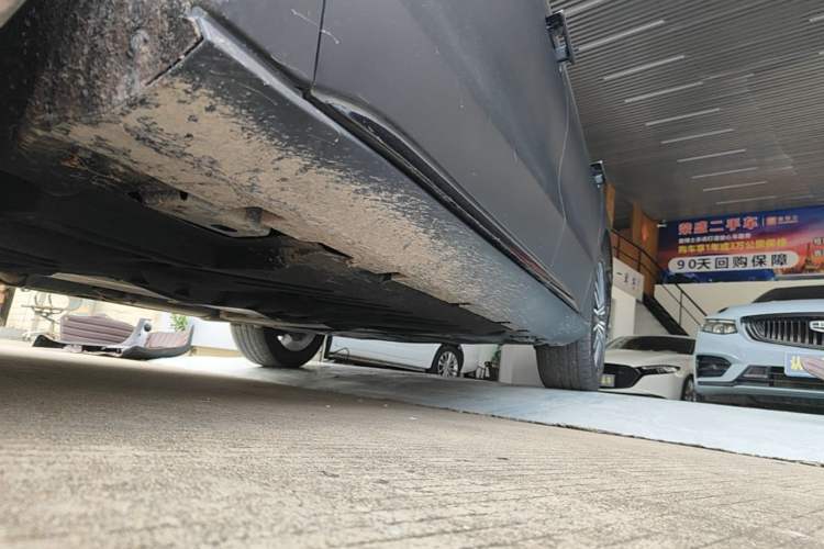 Used BYD Han 2020 DM Four-Wheel Drive Performance Edition Prestige Model Left Side Sill
