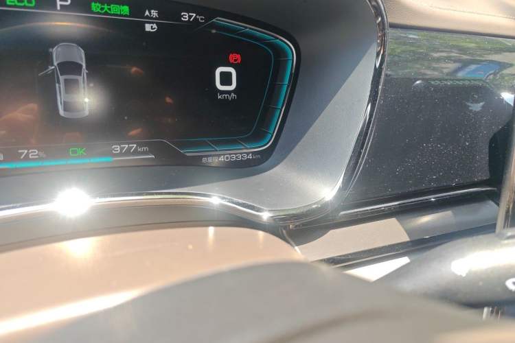 Used BYD Han 2020 EV Long-Range Deluxe Model Odometer Close Up