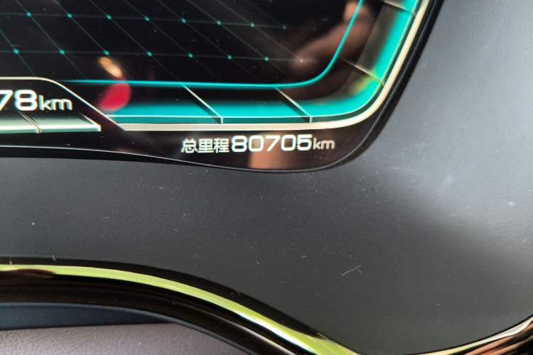 Used BYD Han 2020 DM Four-Wheel Drive Performance Edition Prestige Model Odometer Close Up