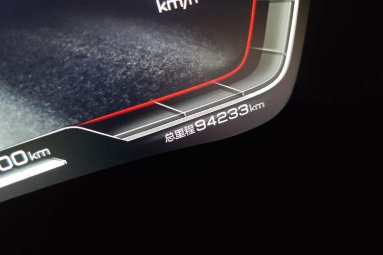Used BYD Han 2020 EV Long-Range Deluxe Model Odometer Close Up