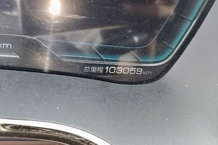 Used BYD Han 2020 EV Long-Range Deluxe Model Odometer Close Up