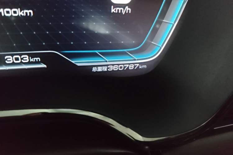 Used BYD Han 2020 EV Long-Range Luxury Model Odometer Close Up