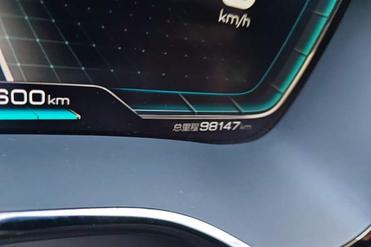 Used BYD Han 2020 EV Long-Range Deluxe Model Odometer Close Up