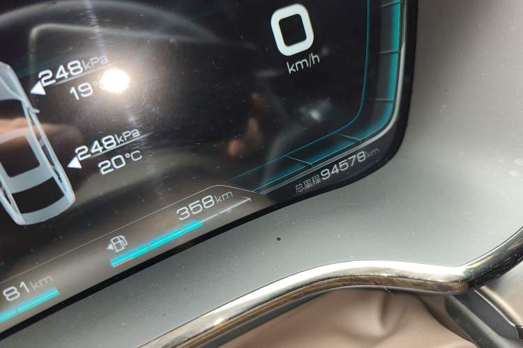 Used BYD Han 2020 DM Four-Wheel Drive Performance Edition Prestige Model Odometer Close Up