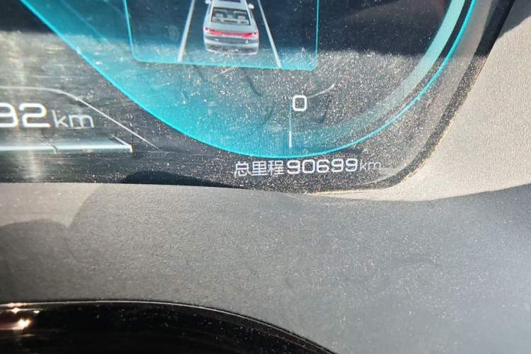 Used BYD Han 2020 DM Four-Wheel Drive Performance Edition Luxury Model Odometer Close Up