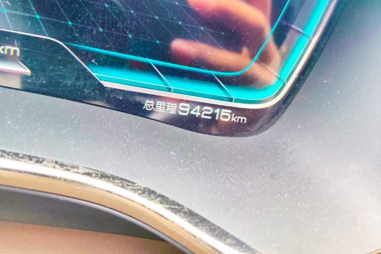 Used BYD Han 2020 EV Long-Range Deluxe Model Odometer Close Up