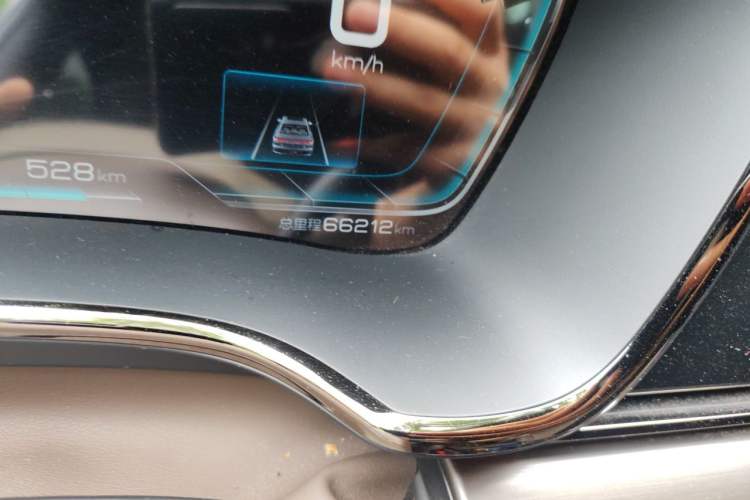 Used BYD Han 2020 EV Long-Range Deluxe Model Odometer Close Up
