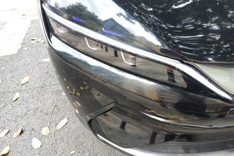 Used BYD Han 2020 EV Long-Range Luxury Model Right Front Headlight
