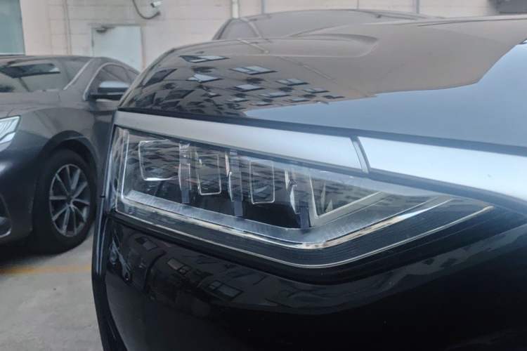 Used BYD Han 2020 DM Four-Wheel Drive Performance Edition Luxury Model Right Front Headlight