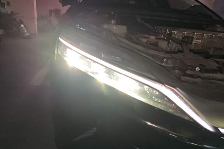Used BYD Han 2020 EV Long-Range Deluxe Model Right Front Headlight